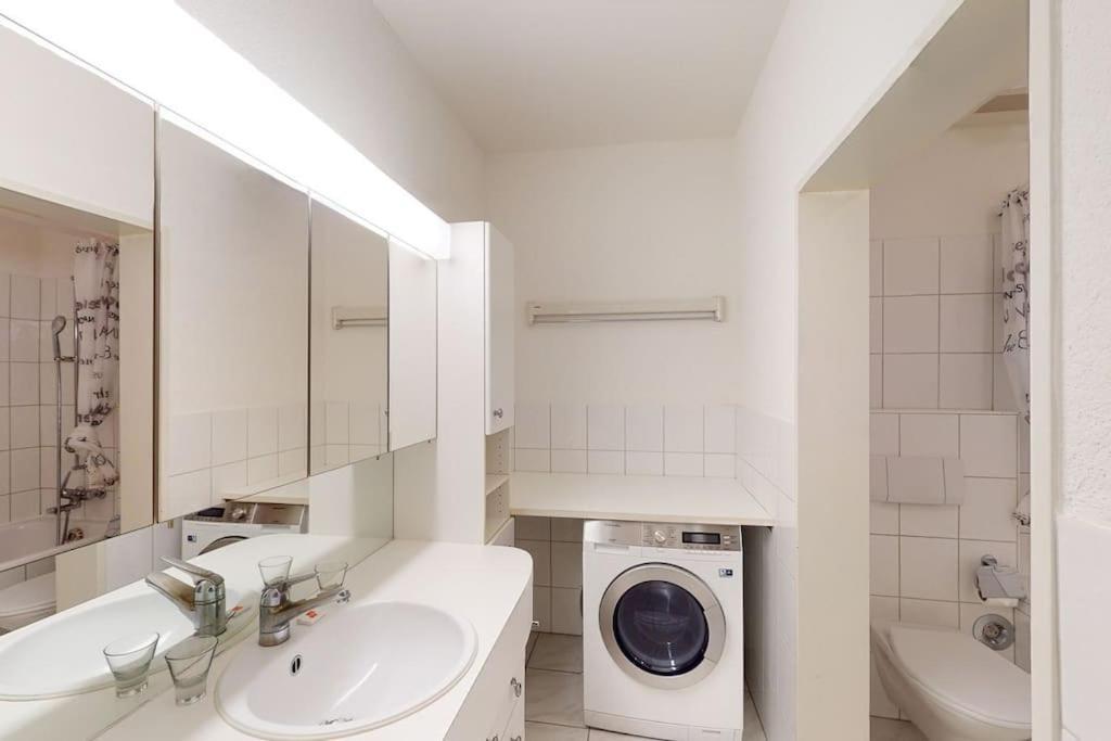 Executive 1 Bedroom Flat, City Center Zürich Exteriör bild